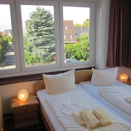 In Westerland, Cleaning Included Westerland