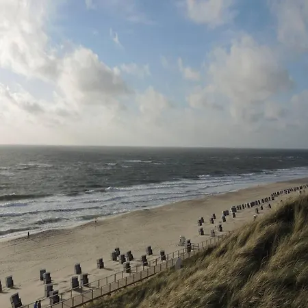 In Westerland, Cleaning Included *